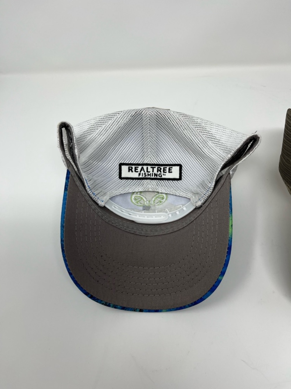 RealTree Hat Bundle 2 New Trucker Caps Fishing Camo Outdoor Hunting Snapback - Picture 5 of 6
